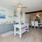 Feriehus Holland House No2