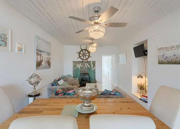 Holland House No2 * Liscannor